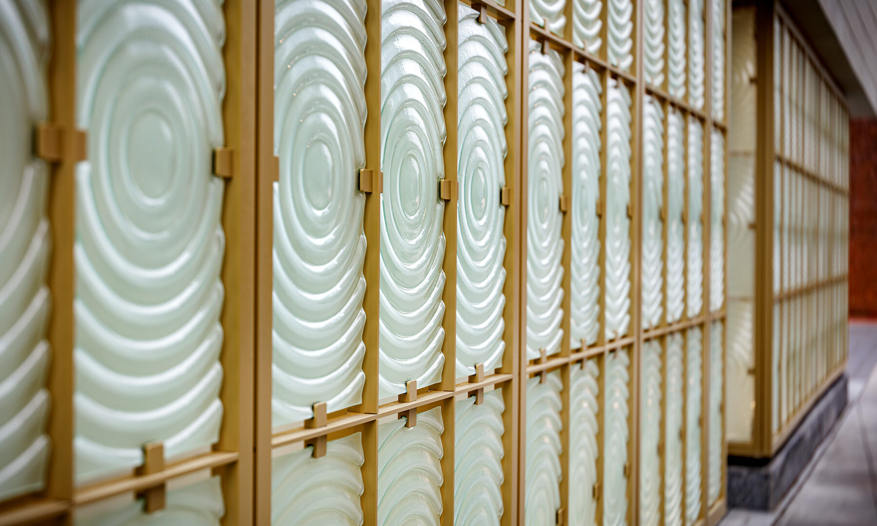 Welcome to Queen's Marque 12