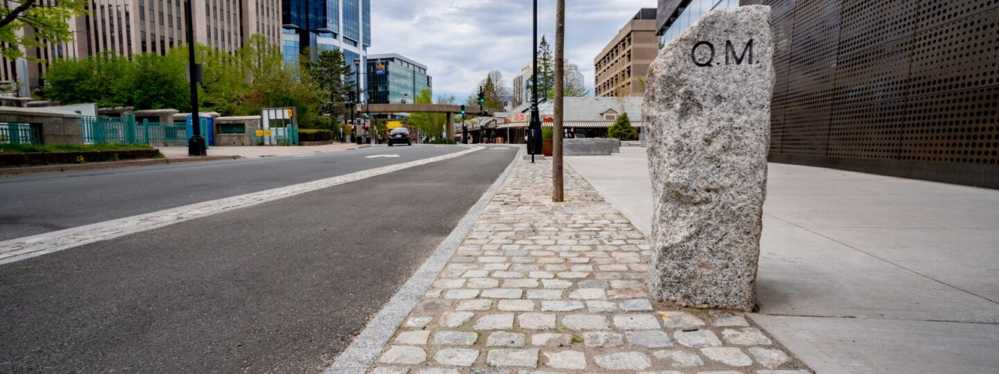 Welcome to Queen's Marque 10